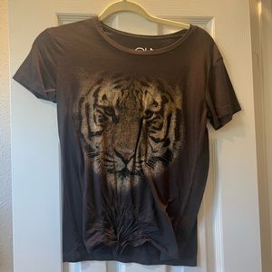 Chaser t shirt with lion size XS worn twice. Originally $70
